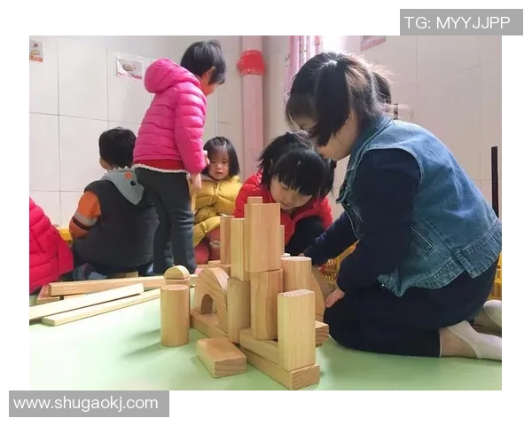 《激战正酣电竞赛事全程回顾与精彩瞬间分析》