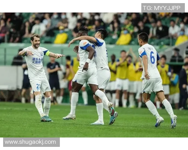 沧州雄狮迎战强敌力争胜利，球迷期待激情四溢的精彩对决