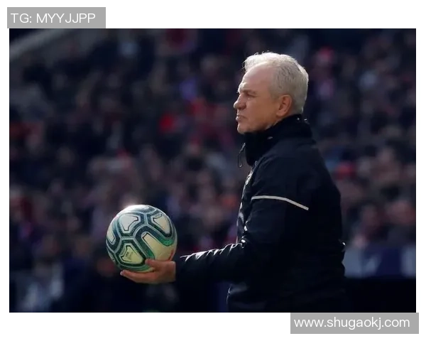 哈维尔阿吉雷：从足球教练到战术大师的传奇之路与成就探索